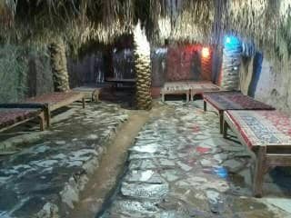 اجاره بومگردی در انارک - اتاق فلک