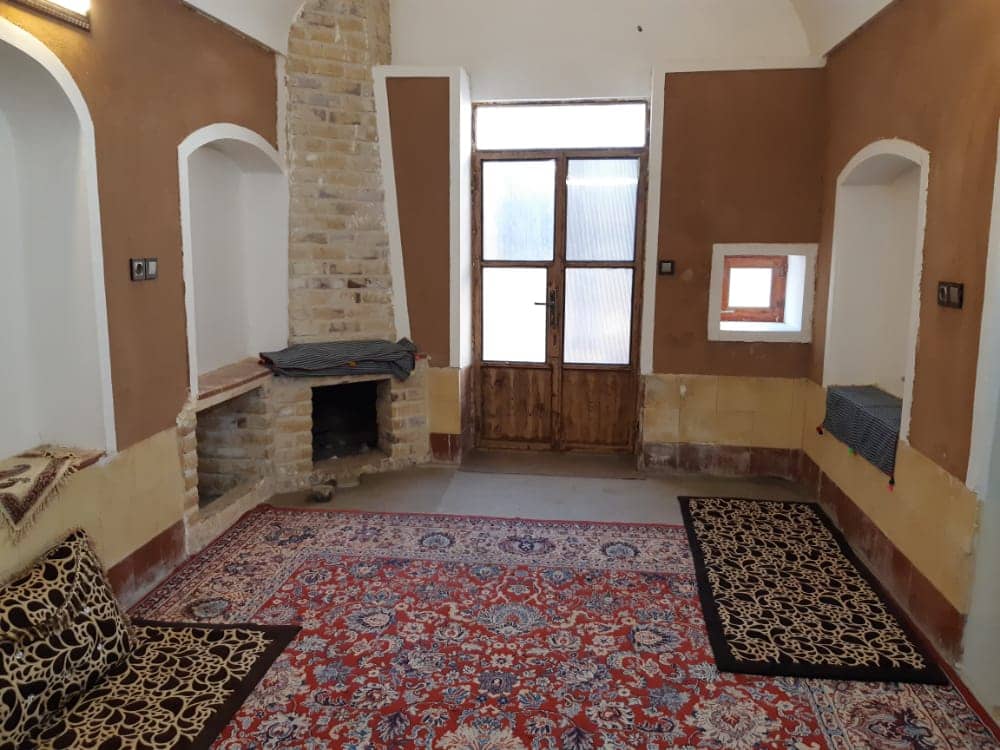 اجاره بومگردی سنتی ارزون در آشتیان انارک 