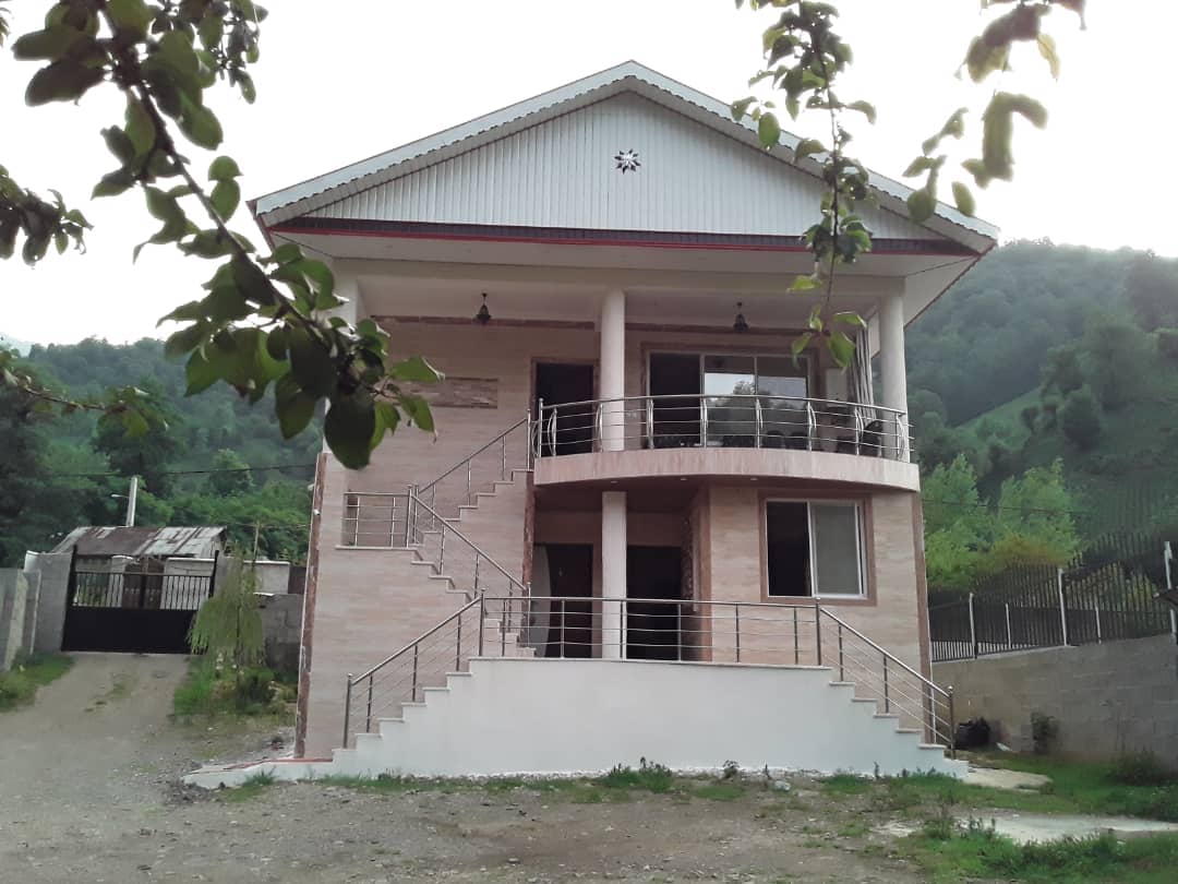 اجاره ویلای جنگلی با استخر سرپوشیده آبگرم در قلعه رودخان