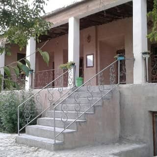 اجاره اتاق بومگردی سنتی در رستم آباد اردل