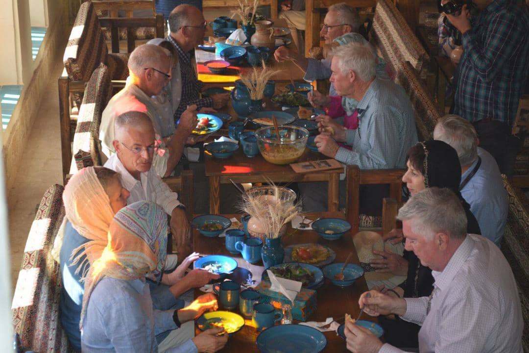 رزرو اقامتگاه بومگردی در رادکان چناران