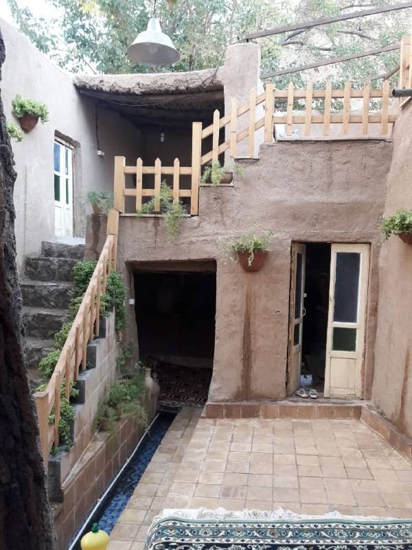 اجاره اقامتگاه بی بی گل در بافق یزد