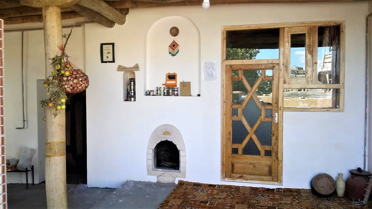 اجاره اقامتگاه سنتی در اشراق سهرورد زنجان