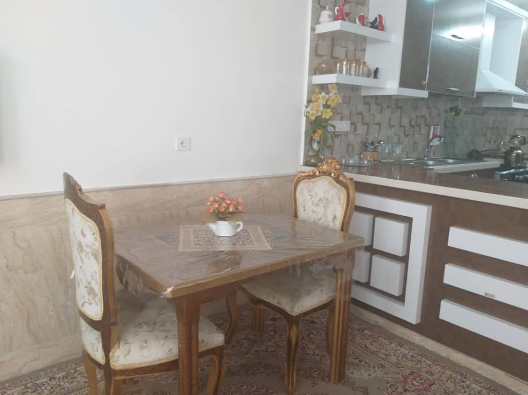 اجاره آپارتمان مبله تک خوابه در میدان کمال الملک کاشان