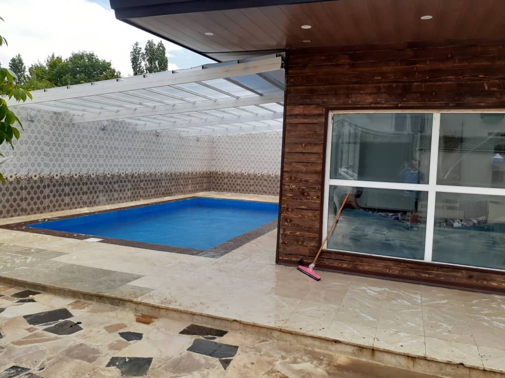 اجاره ویلا با استخر سرپوشیده در چناران کردان