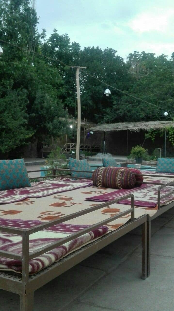 اجاره بومگردی سنتی در جرجافک زرند