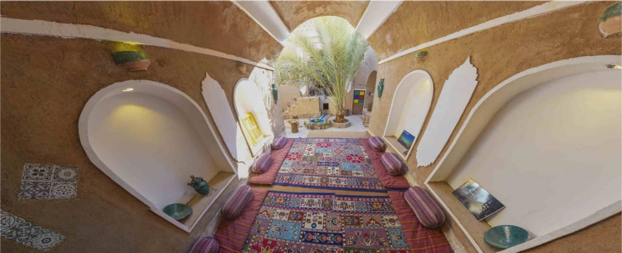 اجاره اتاق بومگردی در خور اصفهان با صبحانه _ اتاق8