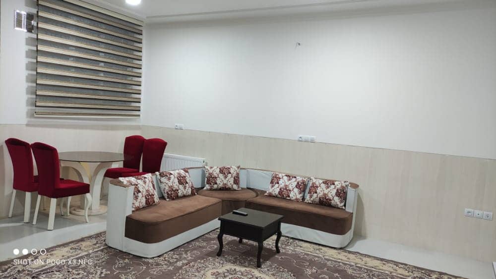 اجاره آپارتمان مبله در میدان ابوذر یزد - همکف