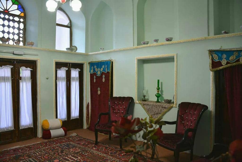 اجاره بومگردی سنتی در آتشگاه اصفهان - 5دری