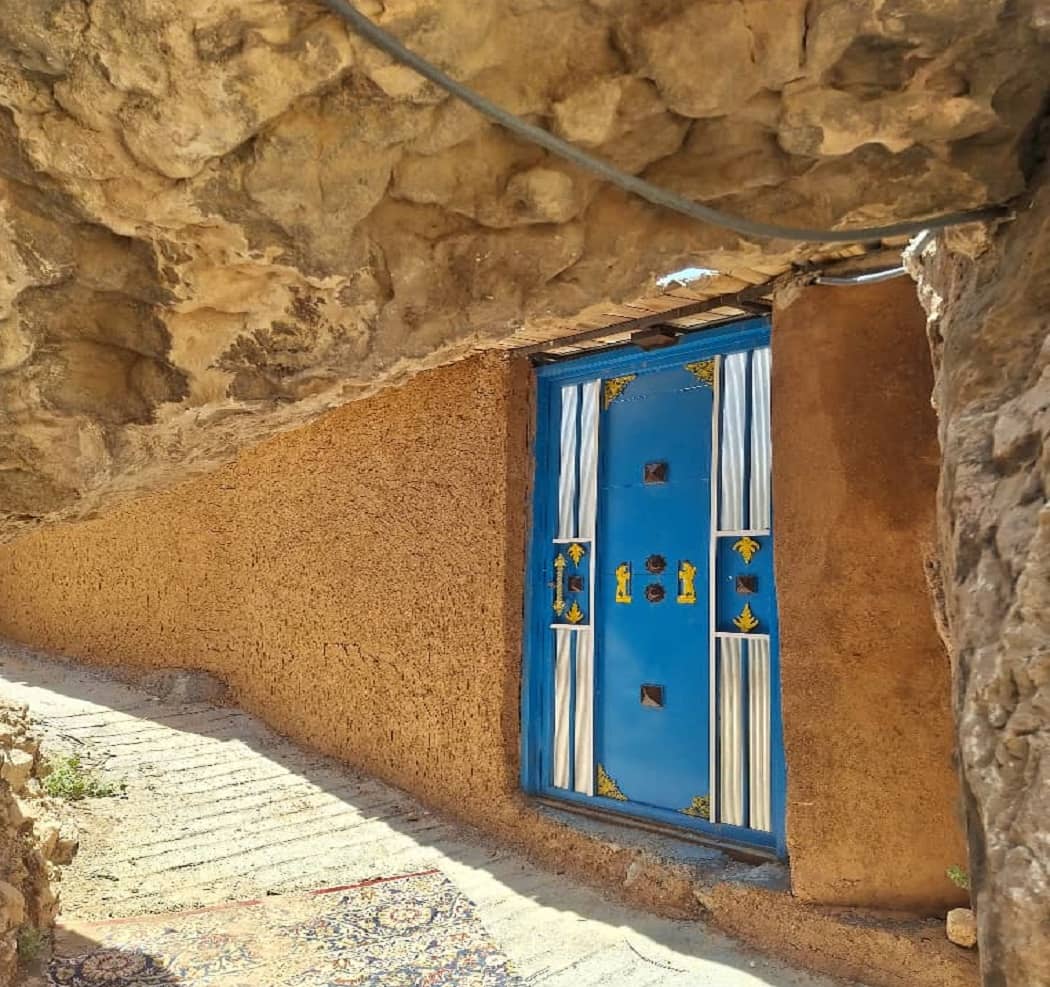 اجاره منزل سنتی در درودزن فارس