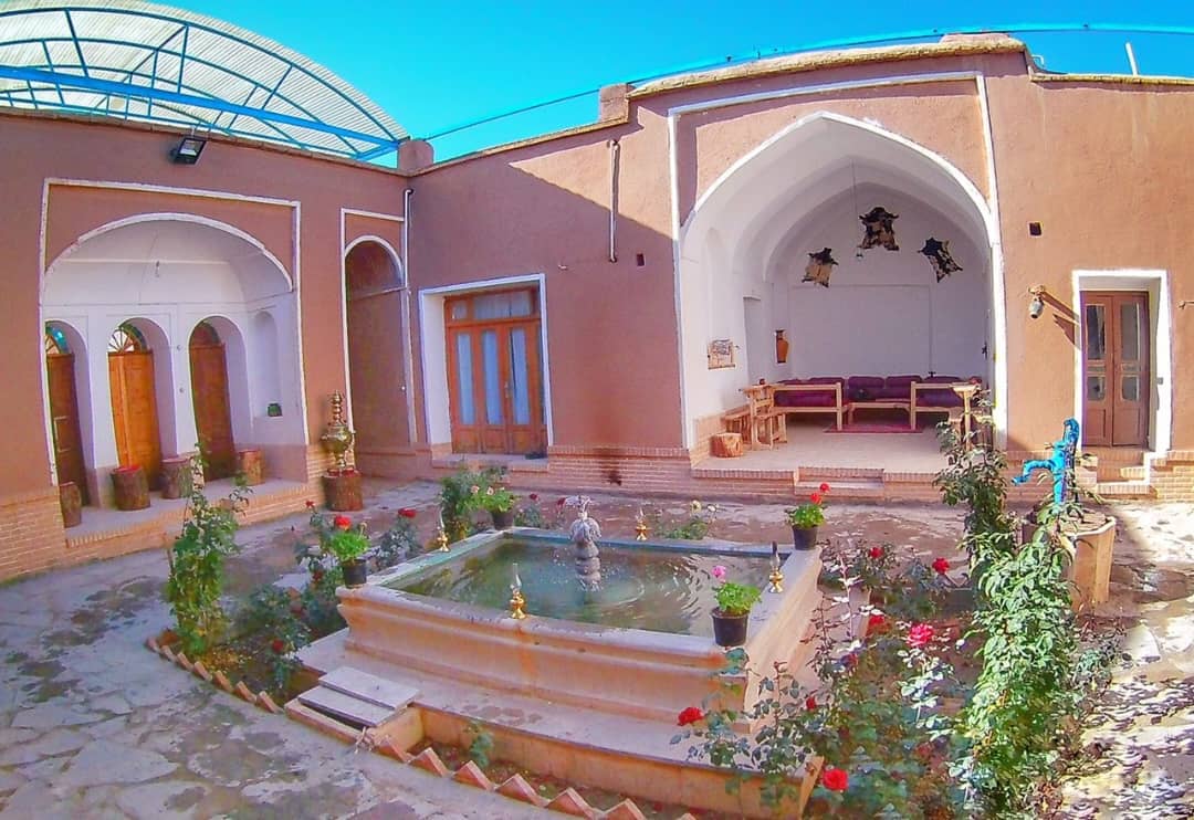 اجاره بومگردی سنتی در تودشک اصفهان - اروسی