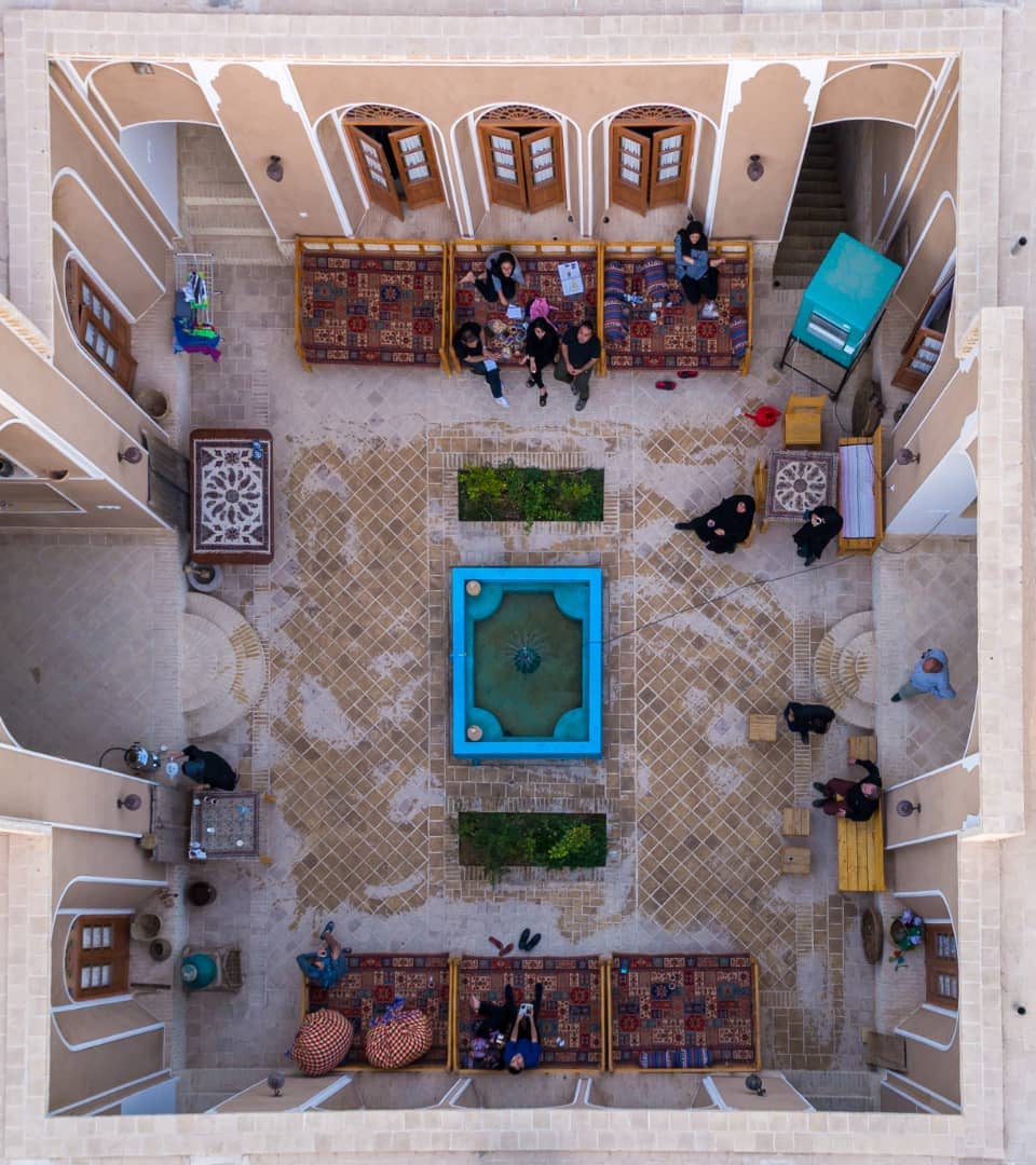 اجاره اقامتگاه سنتی در اردکان یزد