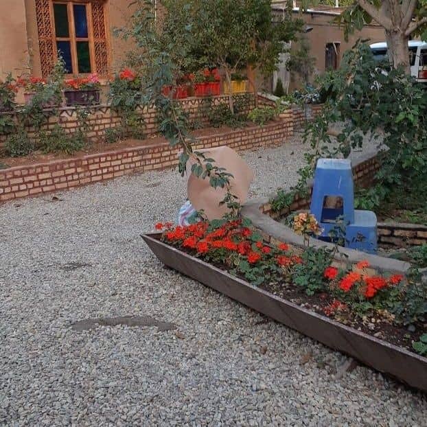 اجاره اقامتگاه بومگردی و خانه سنتی در خسروان دماوند - اتاق یاقوت