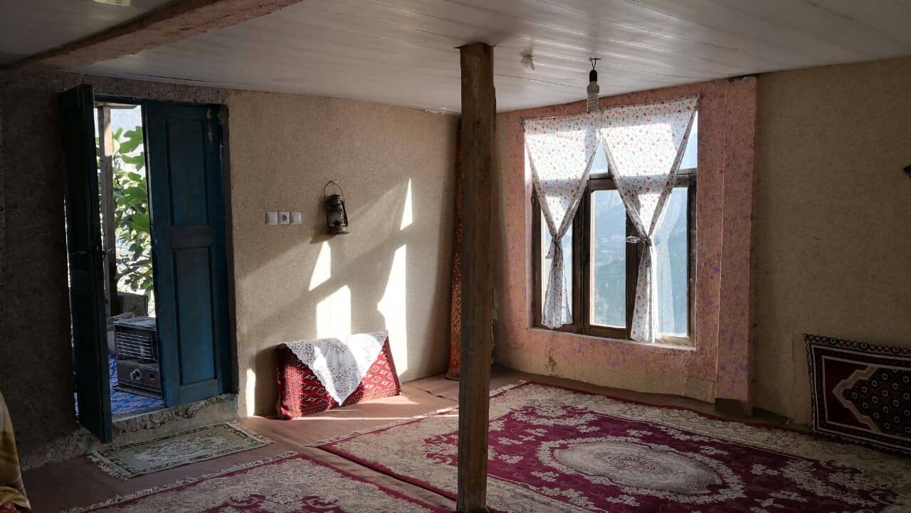 اجاره اقامتگاه سنتی در میلاش رودسر