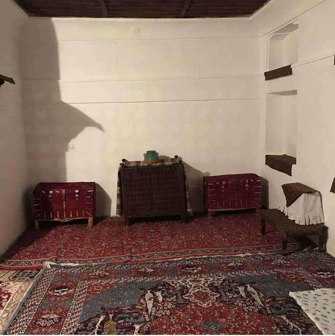 اجاره اقامتگاه بومگردی سنتی در برغان کرج - شاهنشین