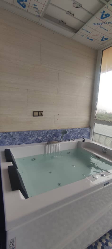 اجاره سوئیت ویلایی با جکوزی در سفید تمشک رامسر