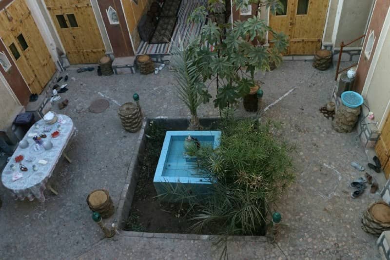 اجاره استراحتگاه سنتی 18 متری در خور اصفهان - اتاق10