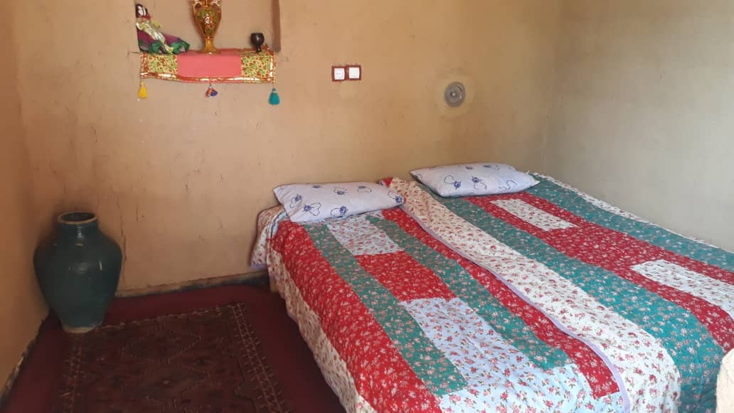 اجاره خانه سنتی در مادر سلیمان پاسارگاد - مهرگان