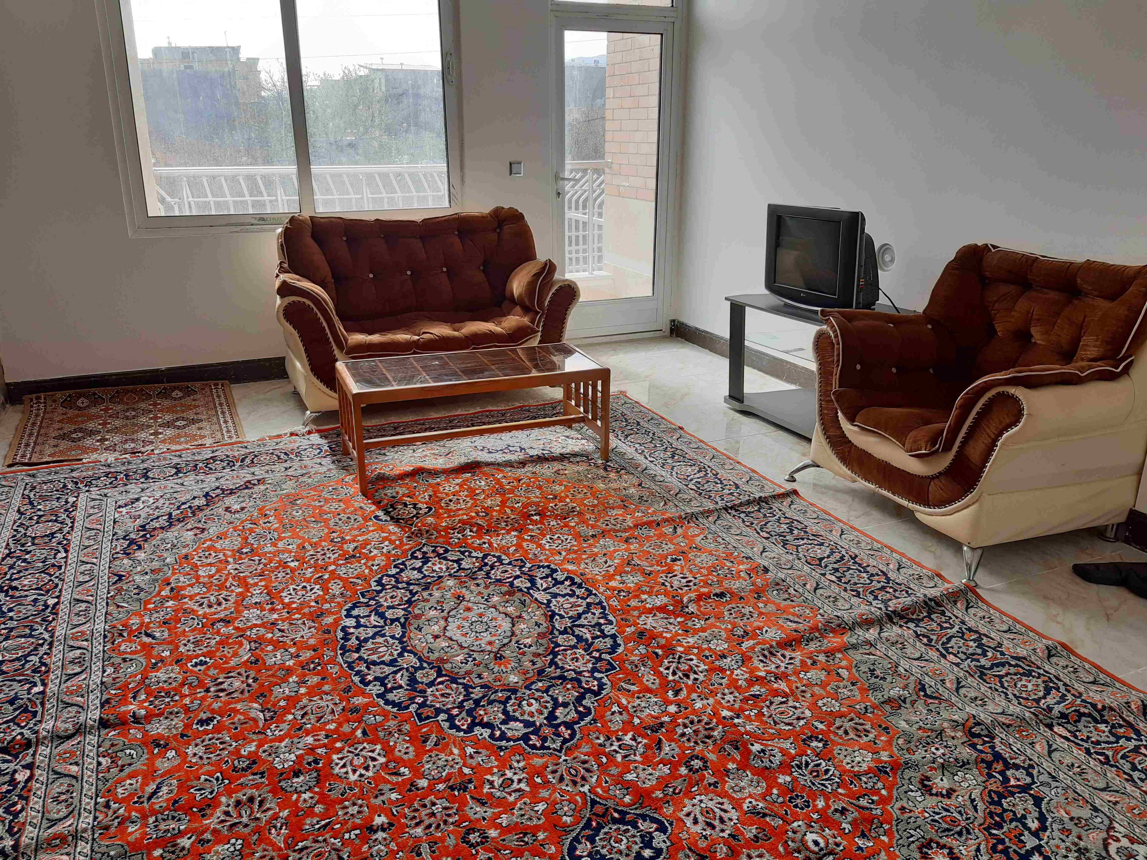 اجاره منزل مبله در باقرالعلوم-کاشان دوخوابه طبقه اول