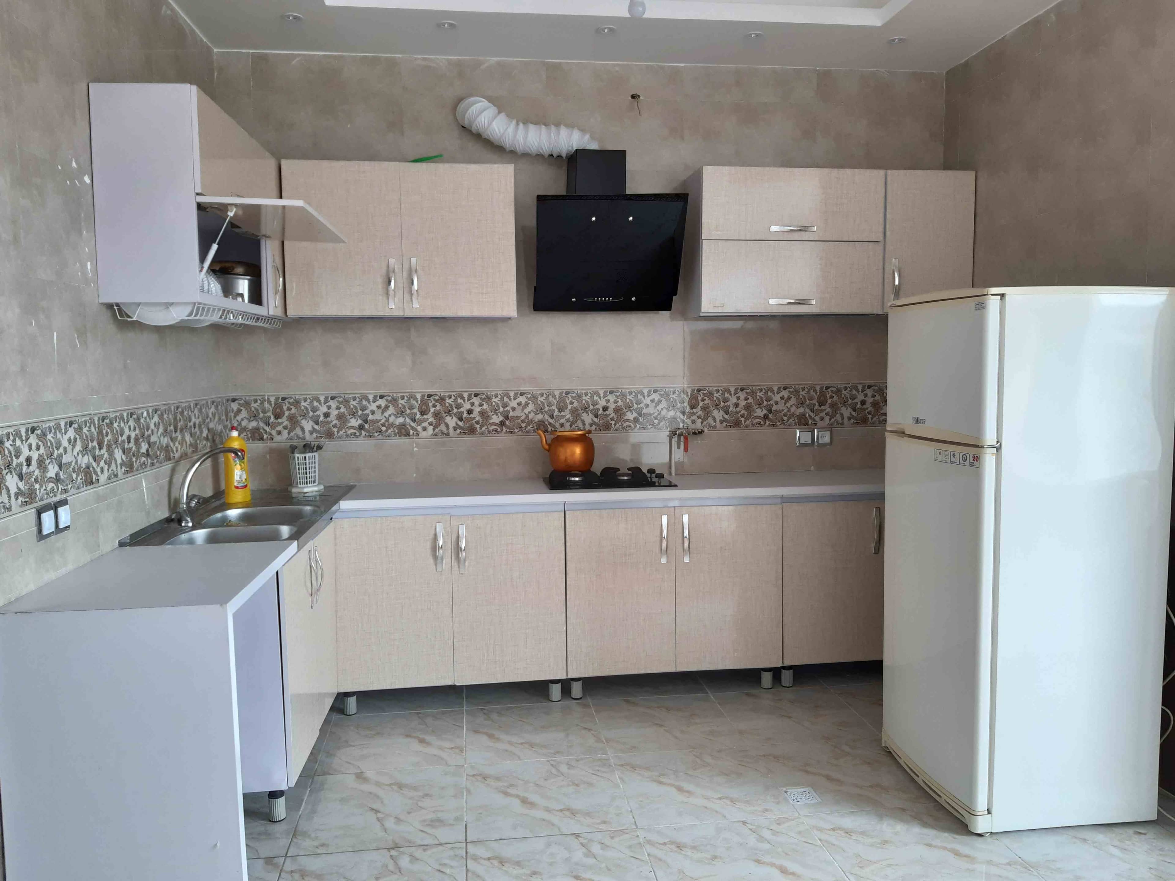 اجاره منزل مبله در باقرالعلوم-کاشان دوخوابه طبقه اول