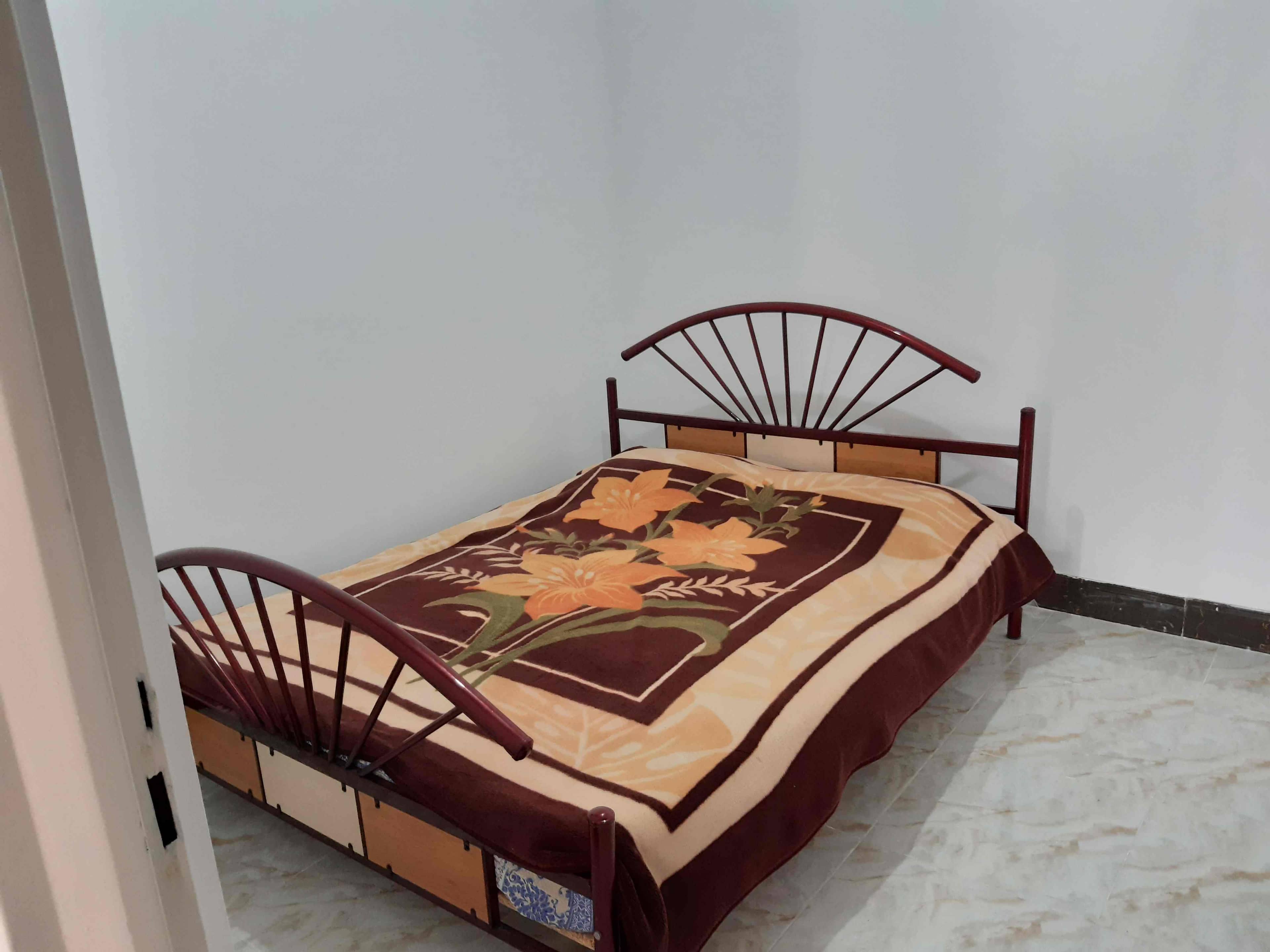 اجاره منزل مبله در باقرالعلوم-کاشان دوخوابه طبقه اول