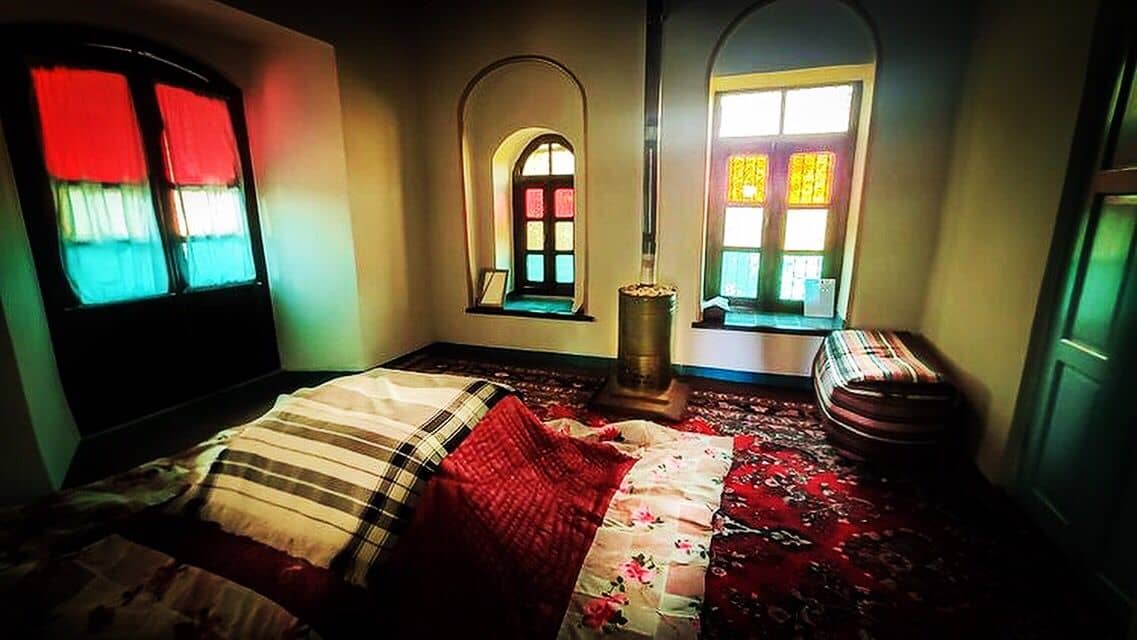 اجاره اقامتگاه سنتی در الوند همدان