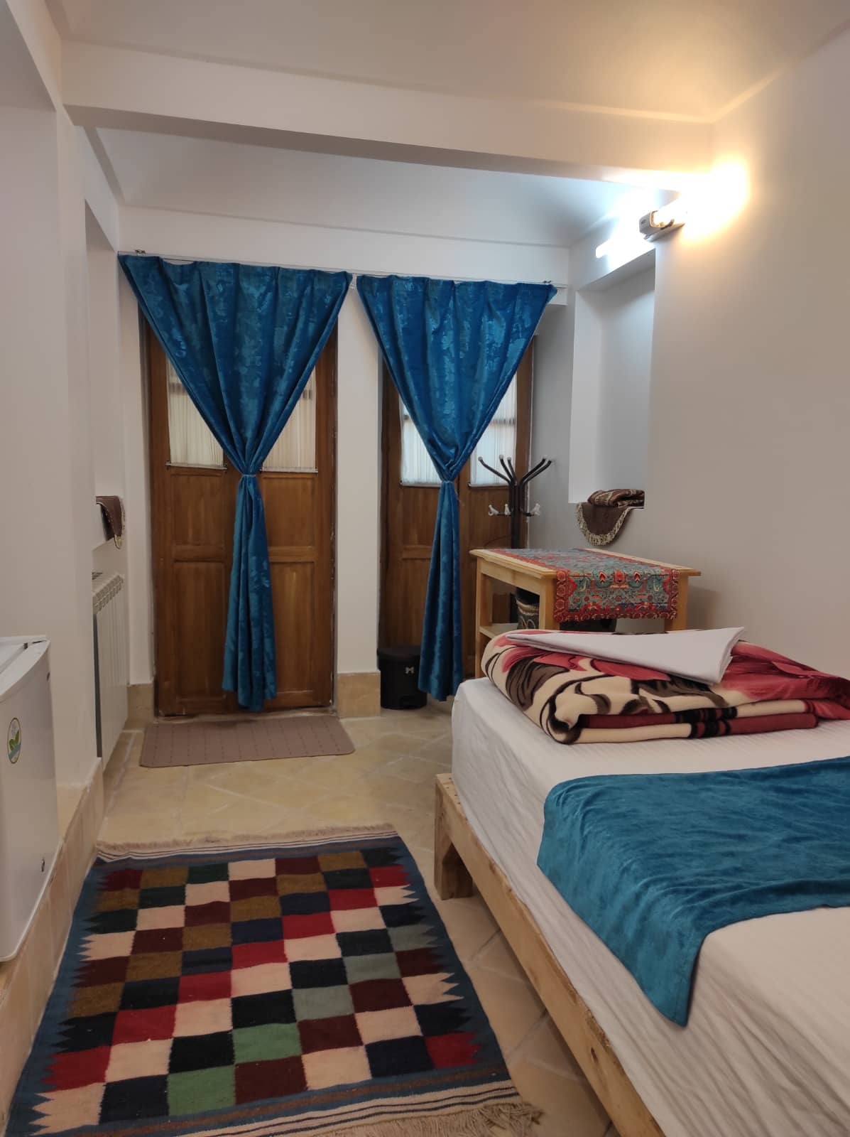 اجاره اتاق بومگردی در کاشان - گوشواره پایین