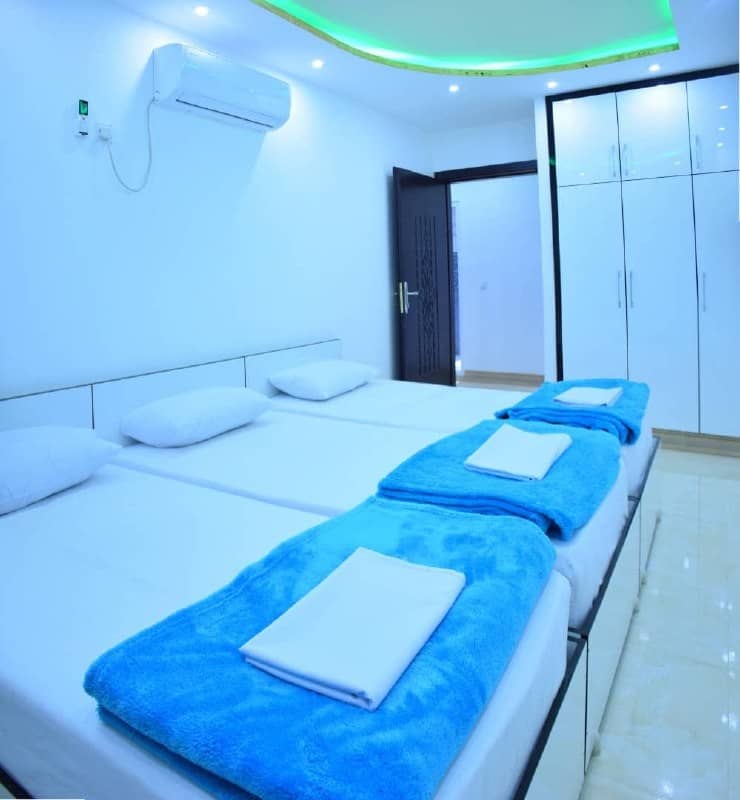 اجاره آپارتمان مبله در سام و زال قشم-دوخوابه طبقه چهار