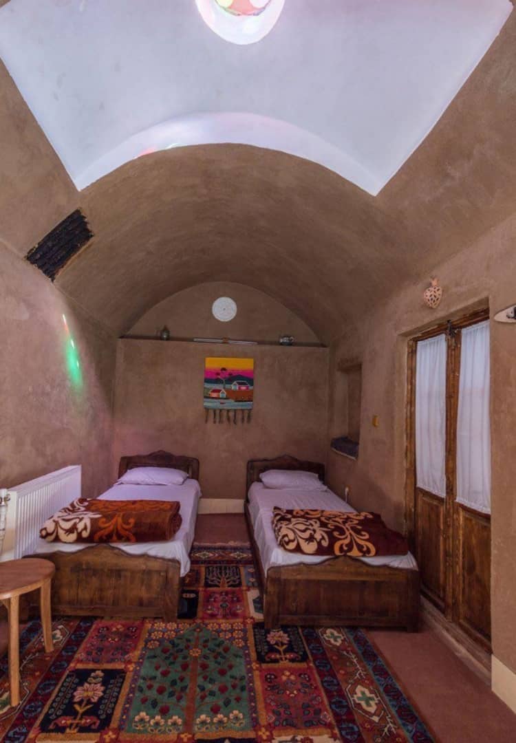 اجاره اتاق سنتی در شعر عقدا - اتاق ملس