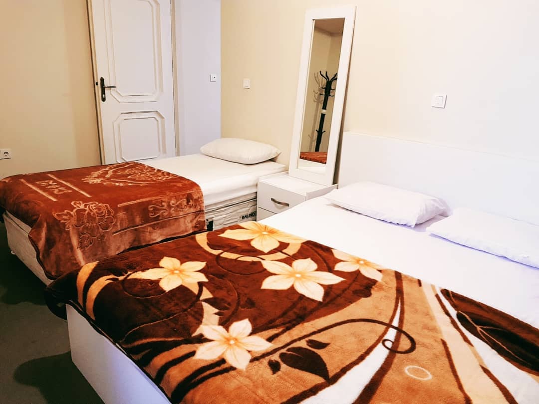 اجاره آپارتمان یک خواب در ارم شیراز