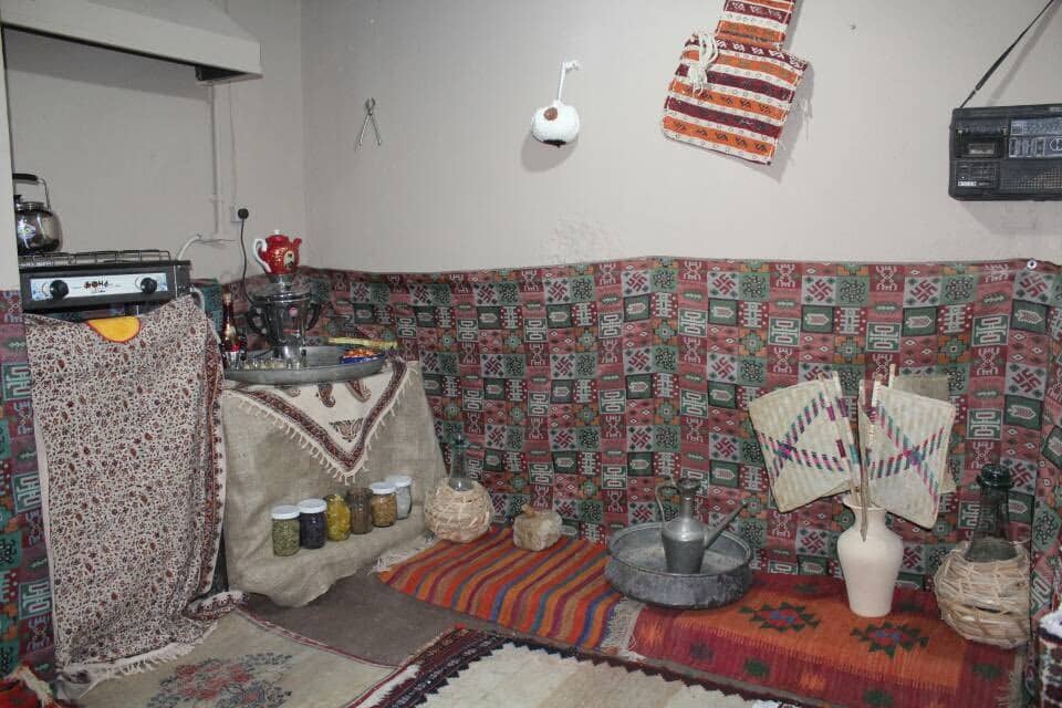 اجاره بوم گردی سنتی در مرودشت-شاه نشین