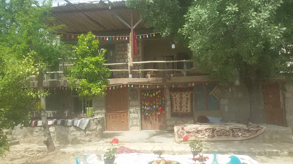 اجاره سوئیت سنتی در قلعه سرد دهدز 36 متری