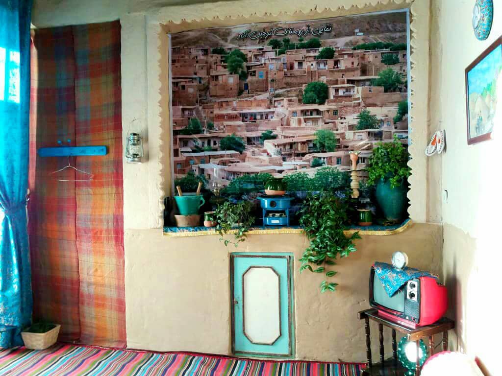 اجاره خانه سنتی در روستای ترخین آباد همدان-14 متری