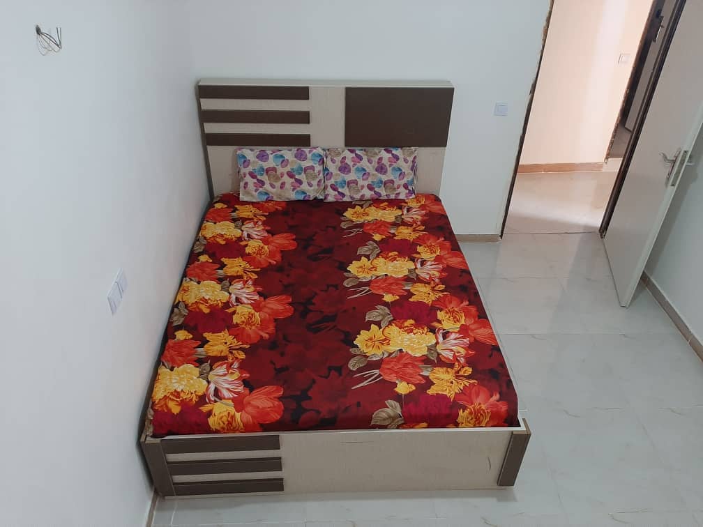 اجاره آپارتمان در آرامگاه بابا طاهر همدان-دو خوابه طبقه اول