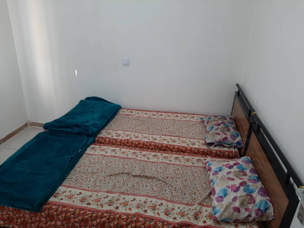 اجاره آپارتمان در آرامگاه بابا طاهر همدان-دو خوابه طبقه اول