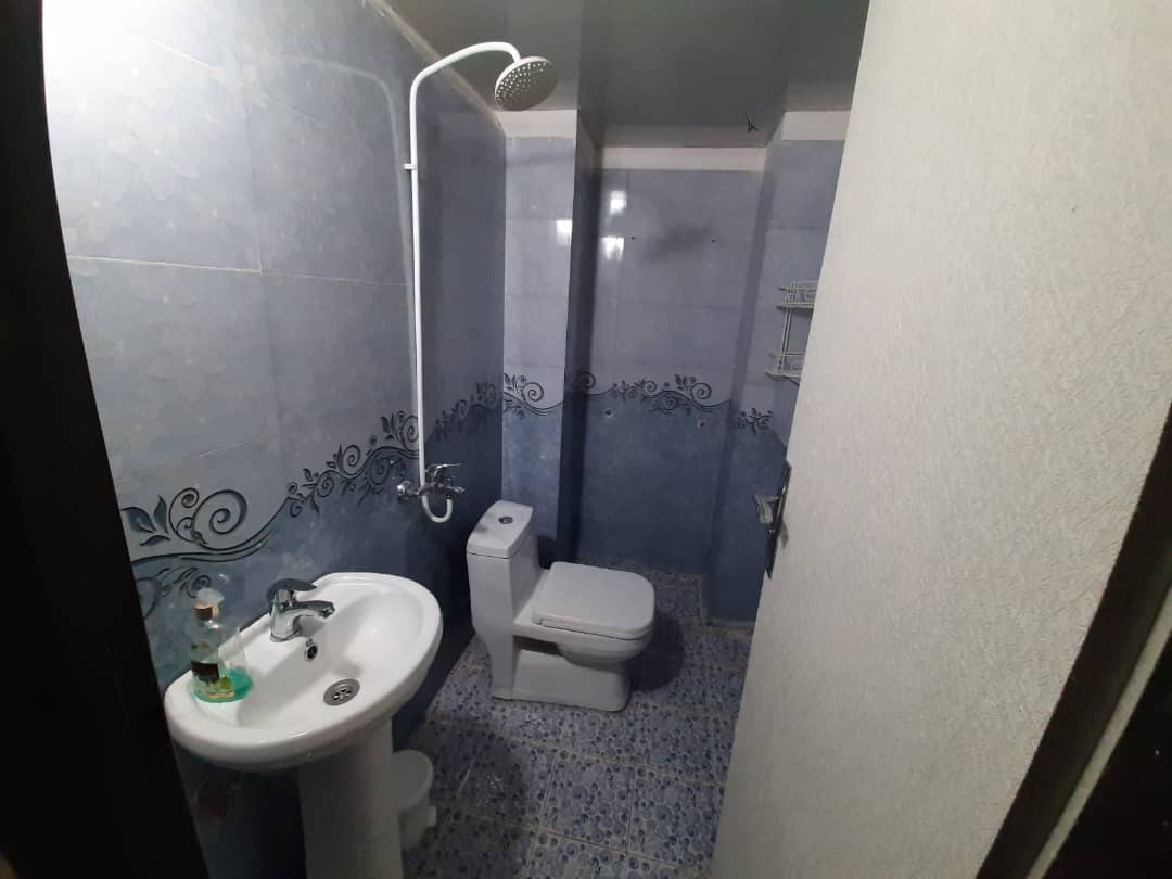 اجاره آپارتمان در آرامگاه بابا طاهر همدان-دو خوابه طبقه اول