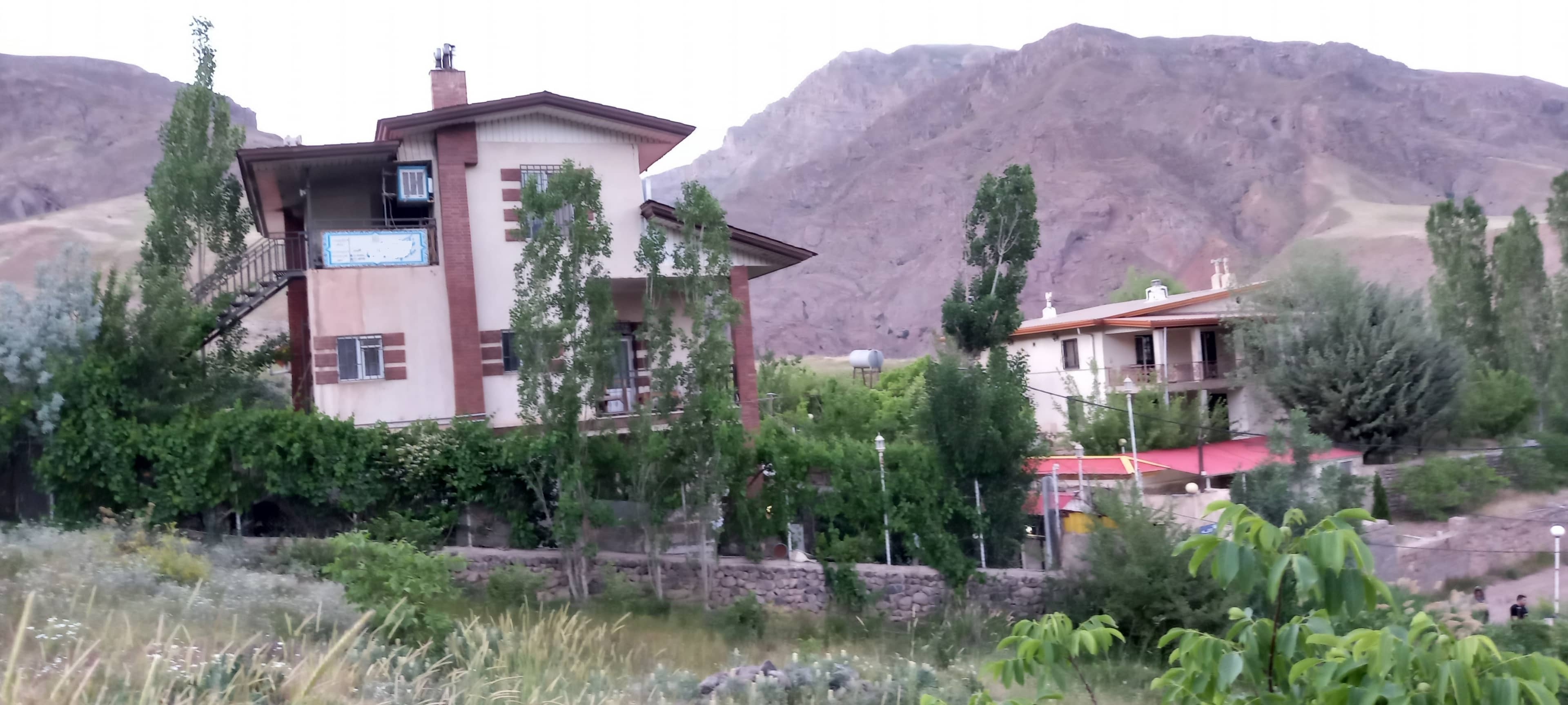 اجاره خانه ویلایی کوهستانی در جزینان طالقان - تکخواب