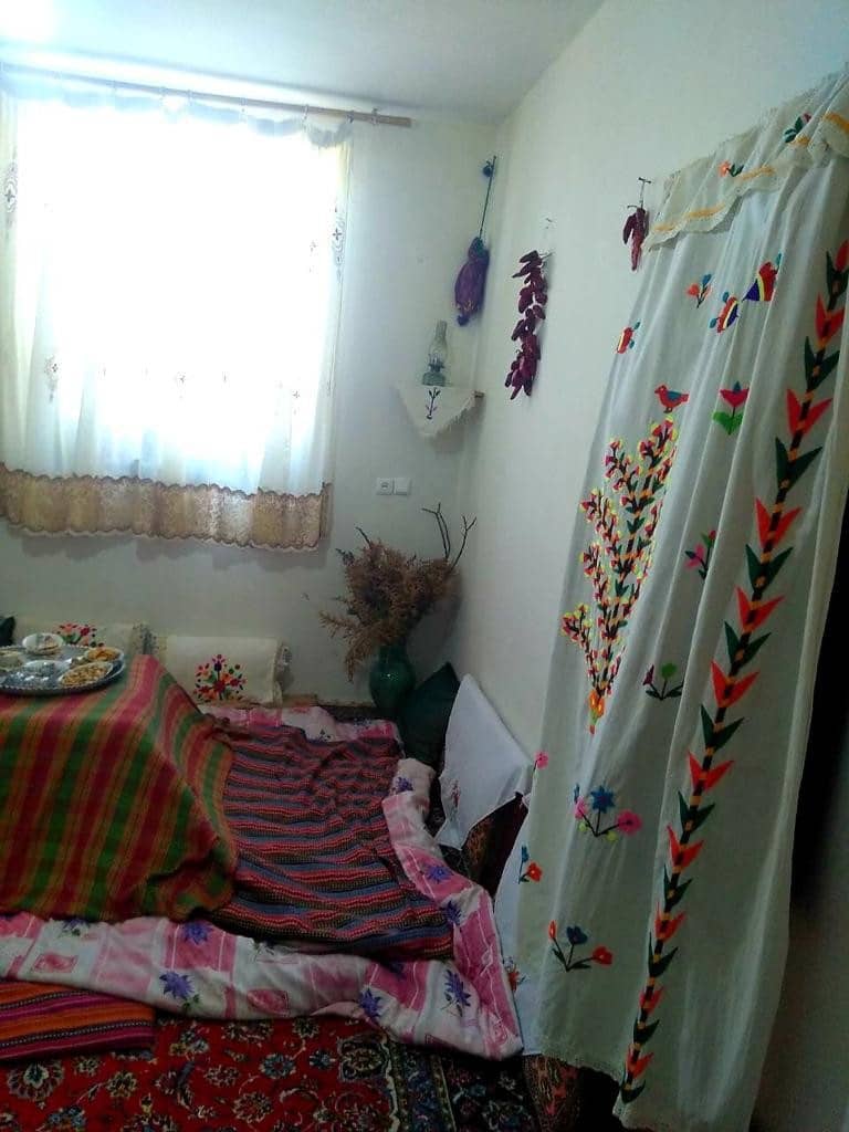 اجاره استراحتگاه بومگردی سنتی در سمنان-اتاق کرسی