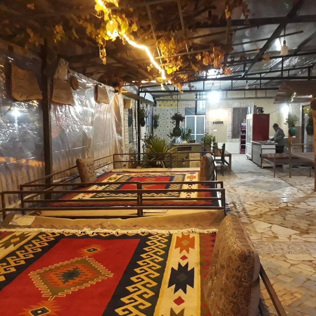 اجاره اقامتگاه سنتی در اختیاراباد -واحد 2