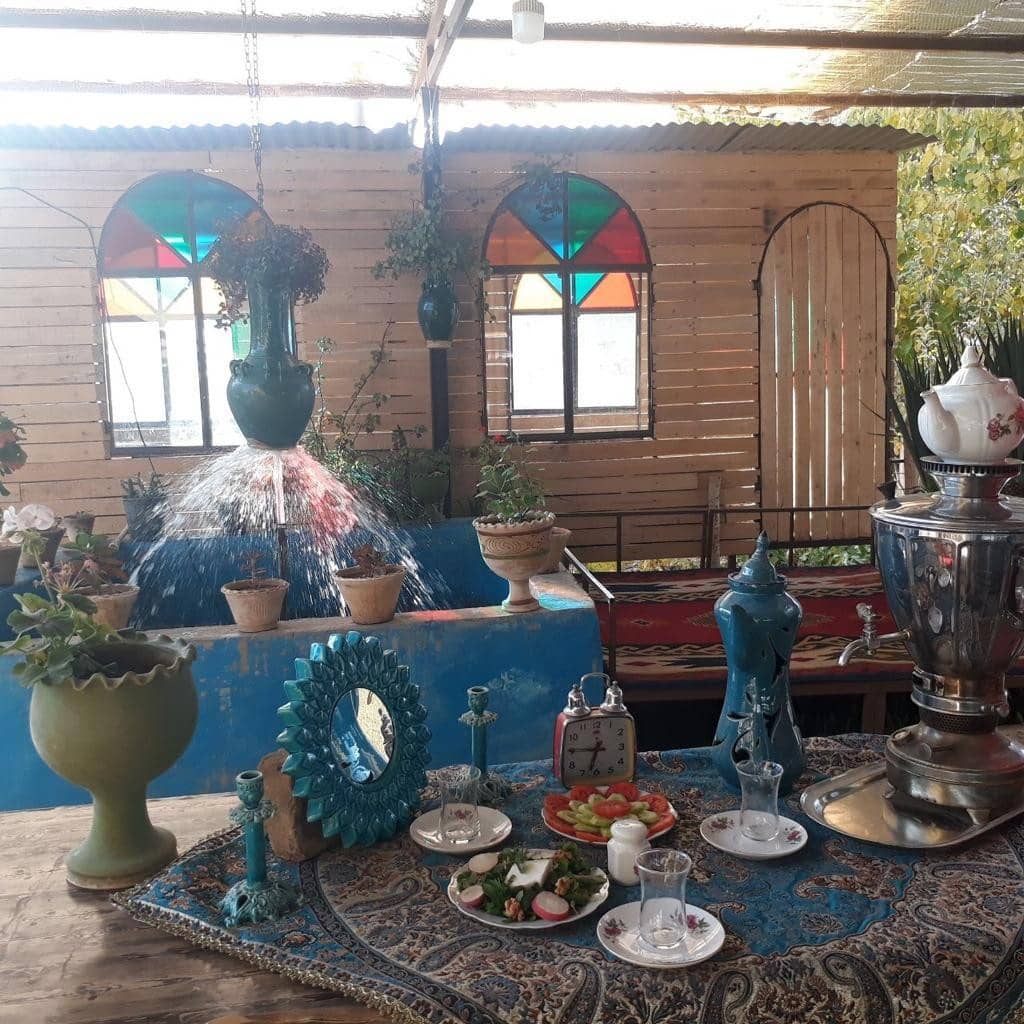 اجاره خانه سنتی در اختیار آباد - باغچه نوروز1