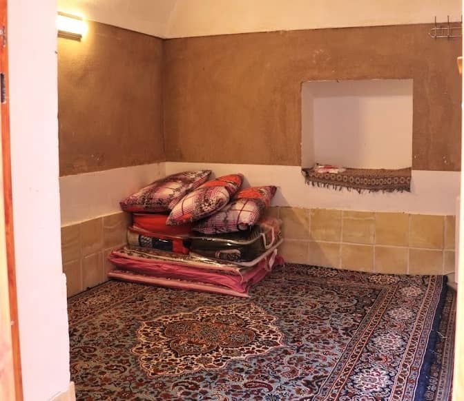 اجاره اتاق سنتی در جندق اصفهان-2نفره