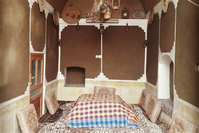 اجاره اتاق سنتی در جندق اصفهان-2نفره