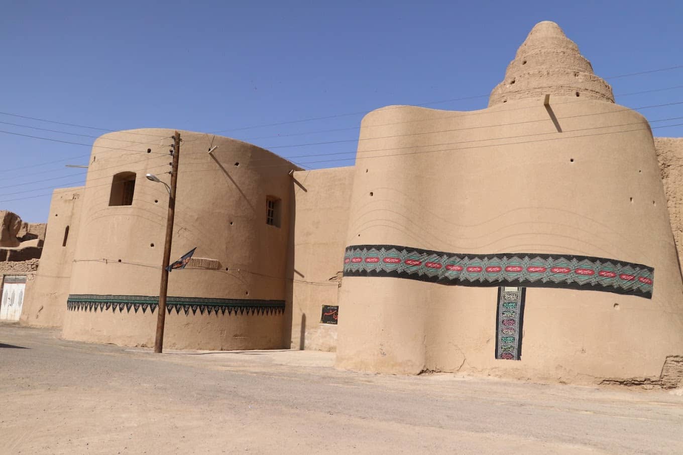 اجاره اتاق سنتی نزدیک به کویر در جندق اصفهان - 5نفره