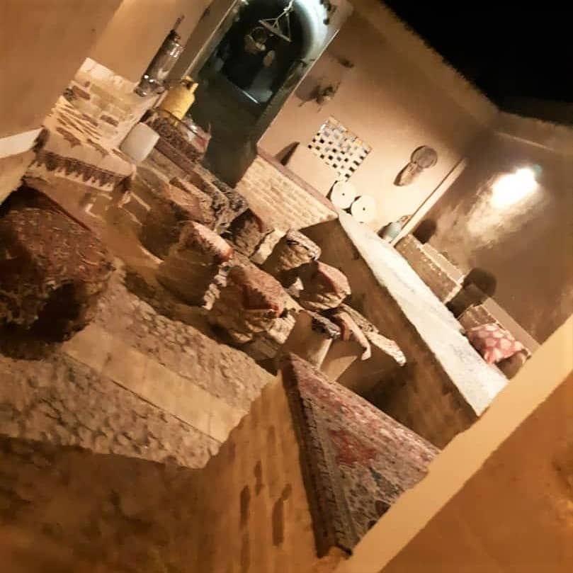 اجاره اتاق سنتی نزدیک به کویر در جندق اصفهان-10 نفره
