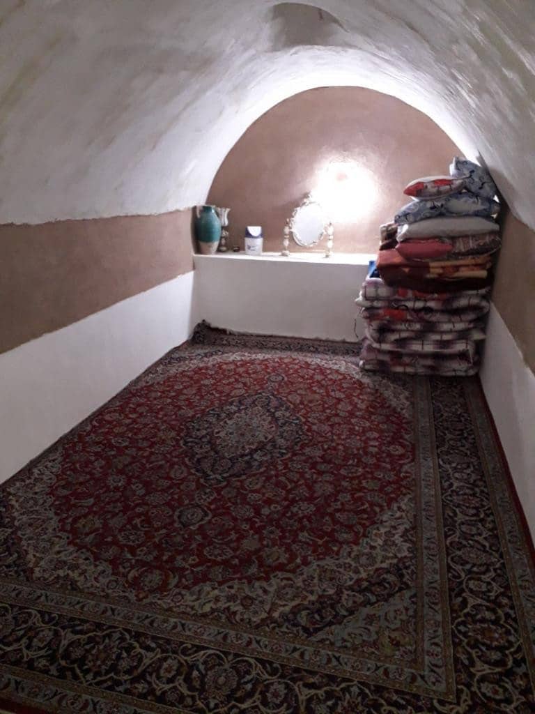 اجاره استراحتگاه بومگردی در جندق اصفهان - 8 نفره