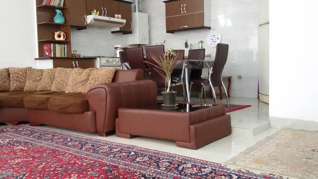 اجاره سوئیت مبله تمیز در صنعت کاشان-یک خوابه 75 متری