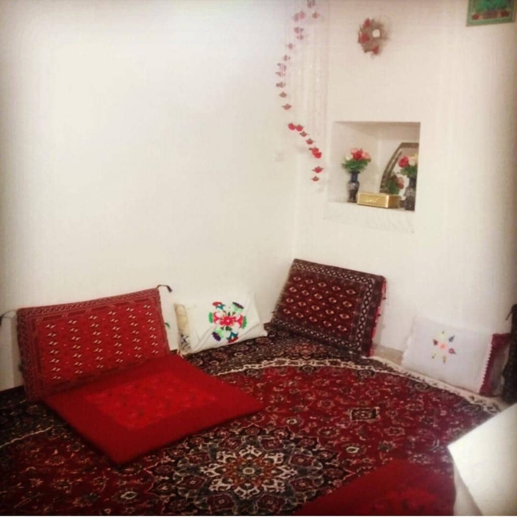 اجاره اتاق بومگردی سنتی و ارزان در سمنان -اتاق ننه فاطمه