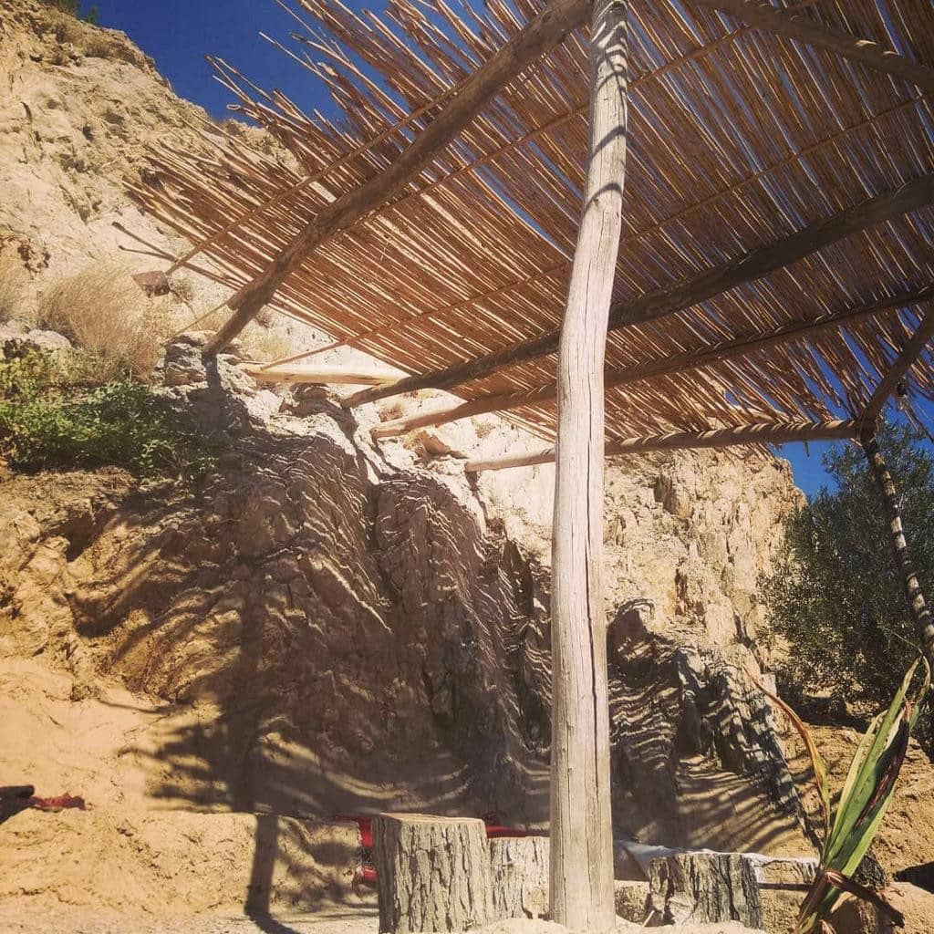 اجاره اتاق سنتی در قلعه بالا شاهرود - اتاق2