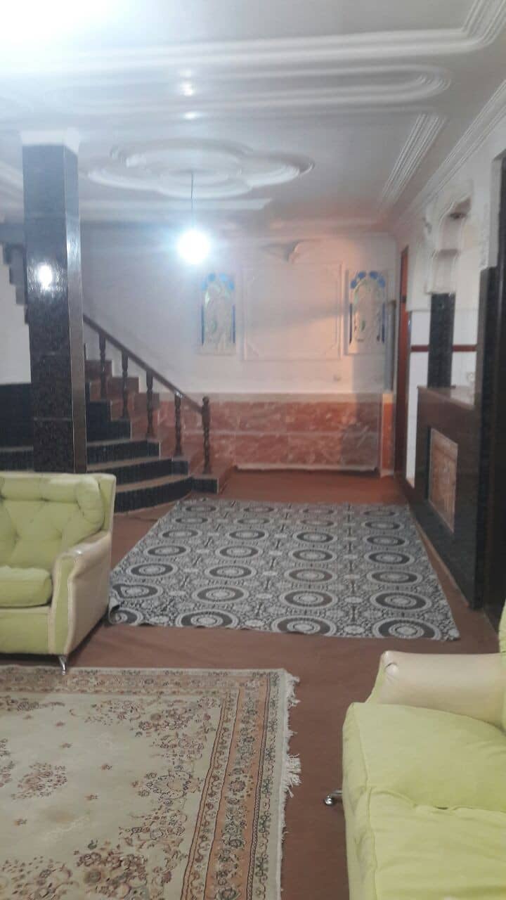 اجاره خانه ویلایی دربست در ماکو - واحد ولیعصر