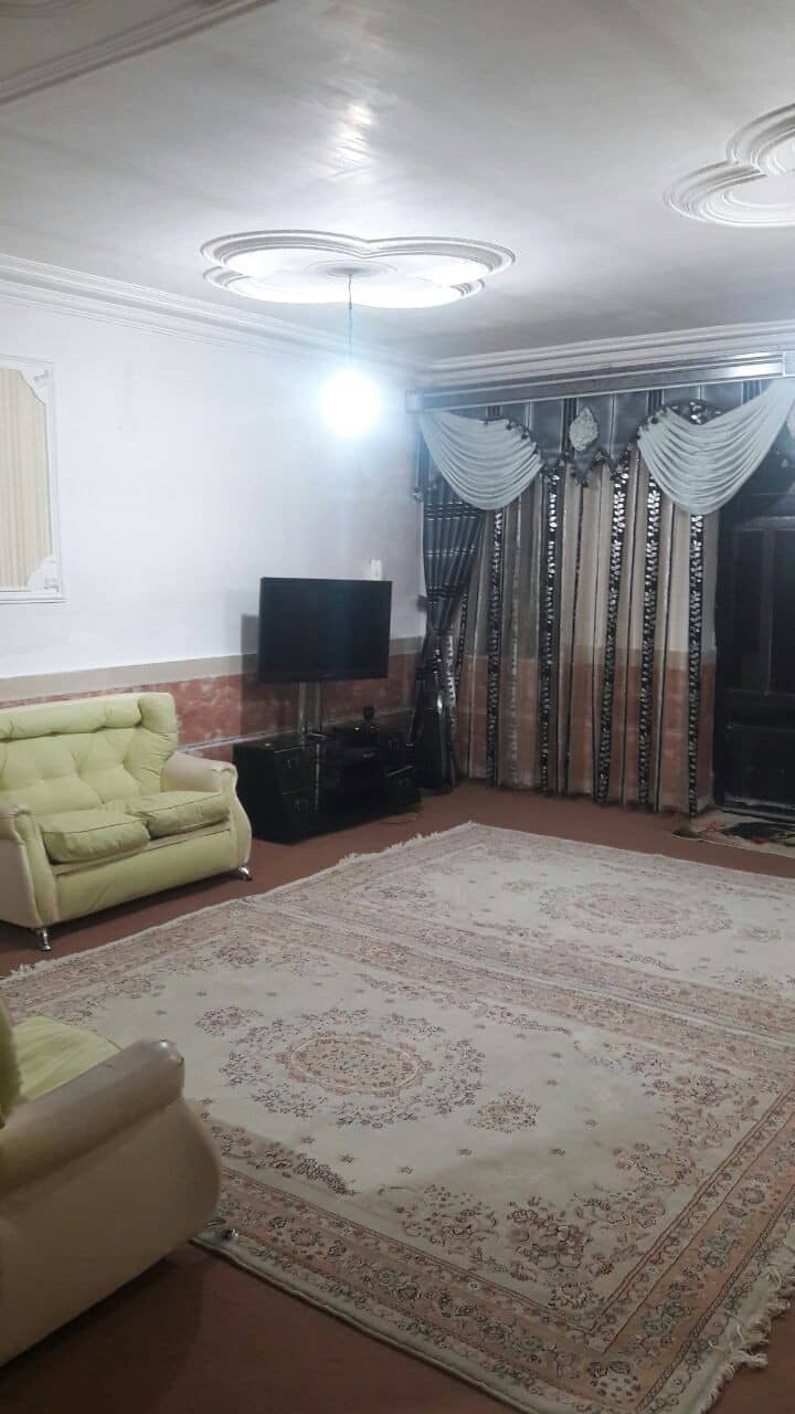 اجاره خانه ویلایی دربست در ماکو - واحد ولیعصر